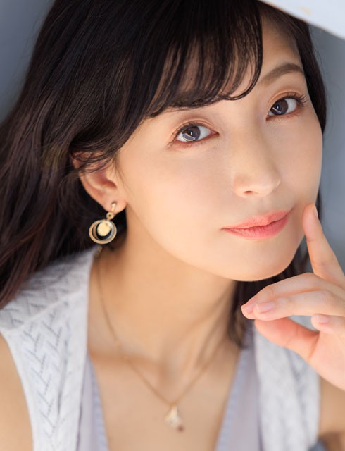 吉永塔子(なみき とうこ)个人资料照片